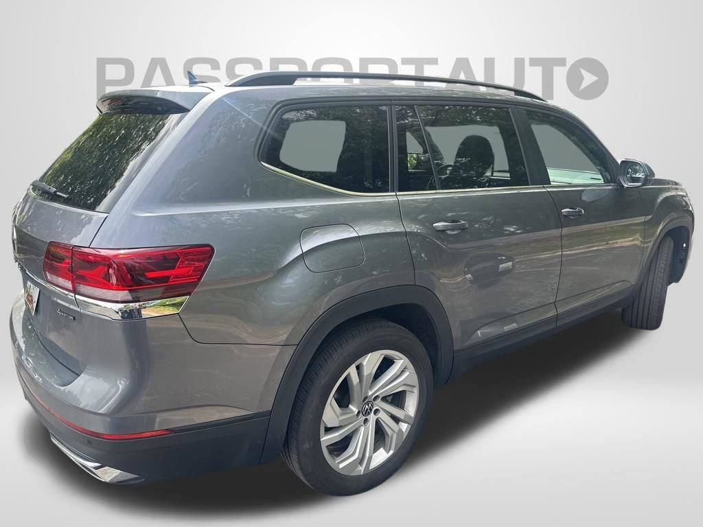 Used 2023 Volkswagen Atlas SE w/ Panoramic Sunroof Package AWD/4WD image 6