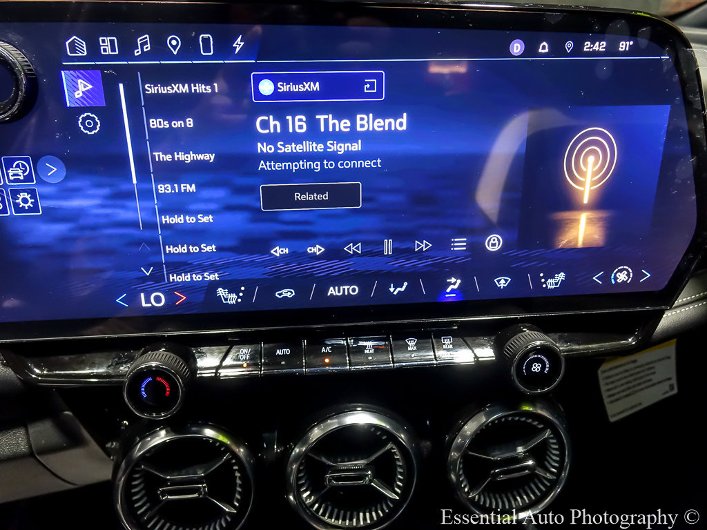 Certified 2024 Chevrolet Blazer EV LT AWD/4WD image 20