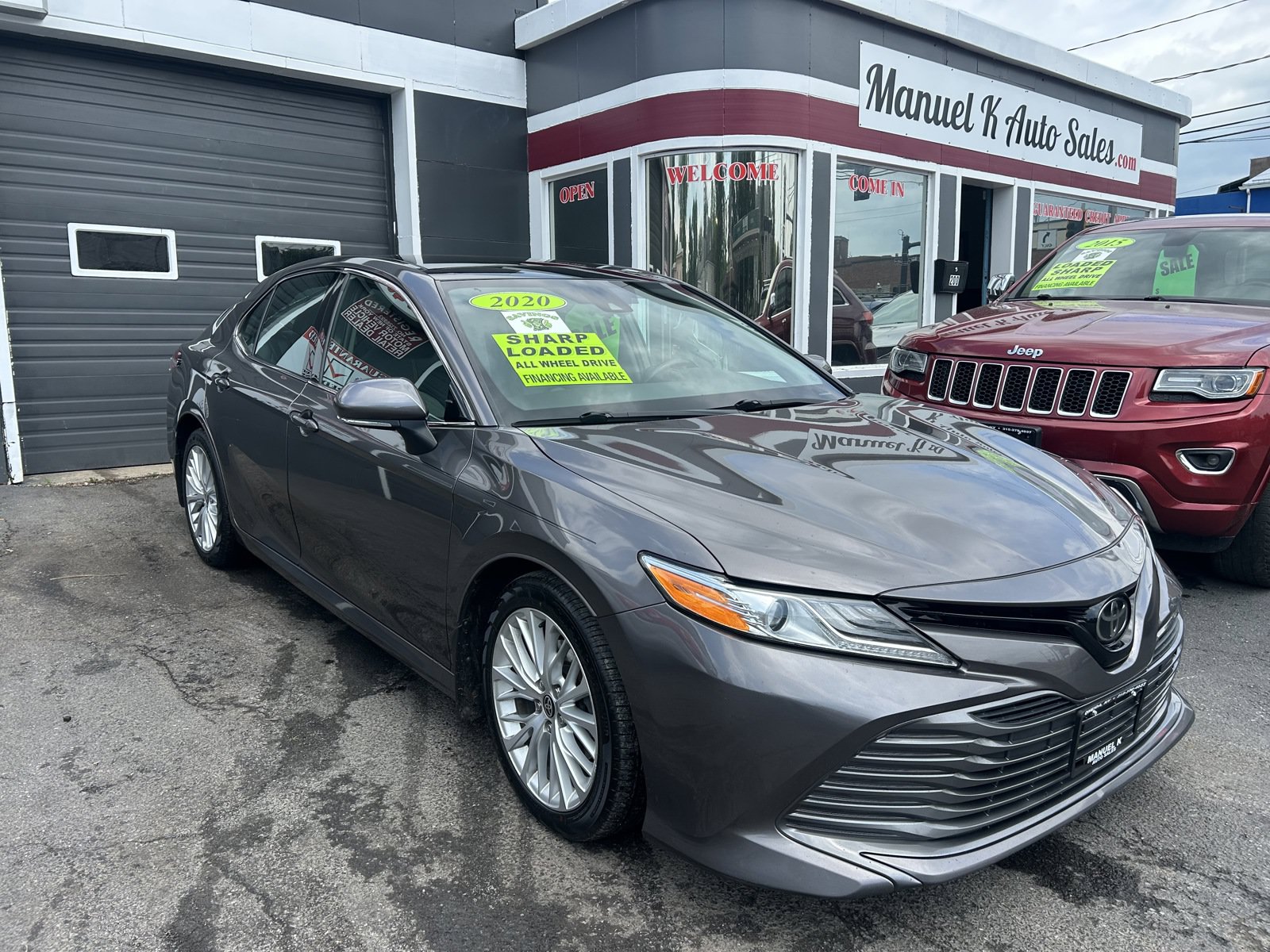 Used 2020 Toyota Camry XLE AWD/4WD image 1