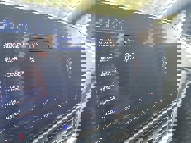 New 2026 Chevrolet Equinox EV LT image 13