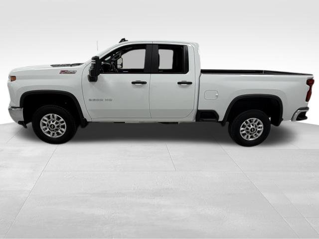 Certified 2025 Chevrolet Silverado 2500 W/T w/ WT/CX Safety Package AWD/4WD image 3