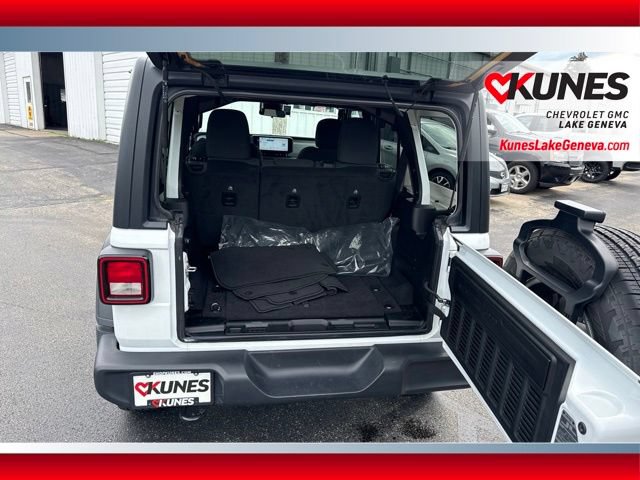Used 2025 Jeep Wrangler Unlimited Sport AWD/4WD image 22