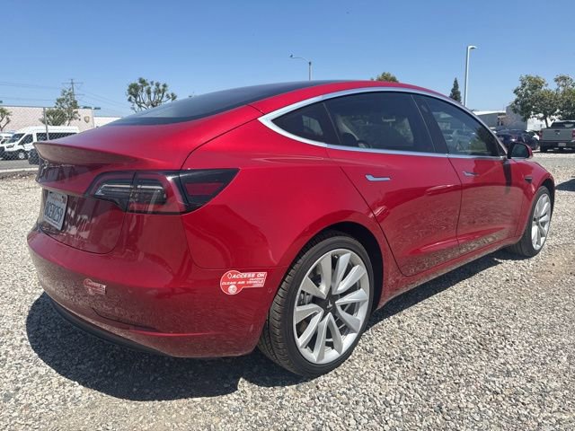 Used 2017 Tesla Model 3 Long Range RWD image 3