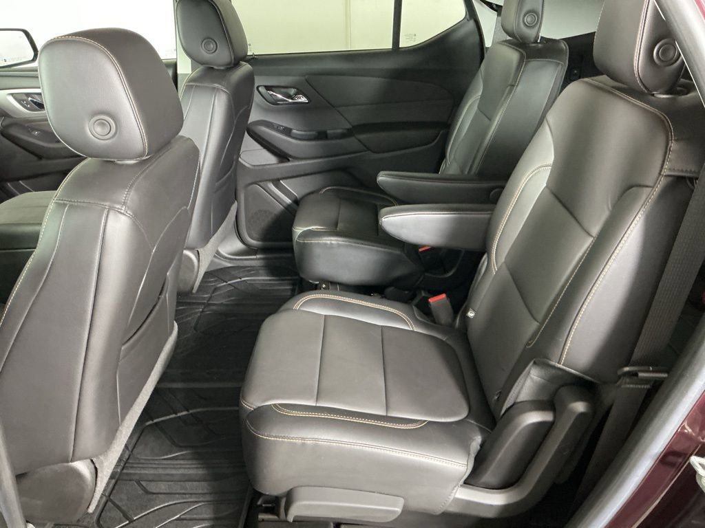 Used 2018 Chevrolet Traverse LT image 13