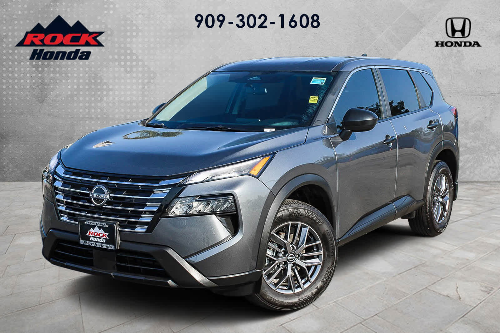 Used 2026 Nissan Rogue S AWD/4WD image 1