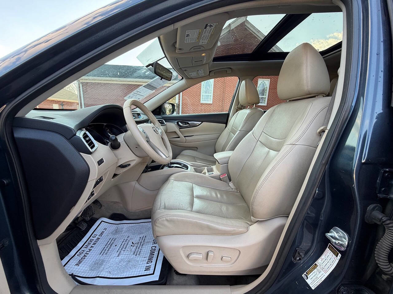 Used 2015 Nissan Rogue SL w/ SL Premium Package image 12