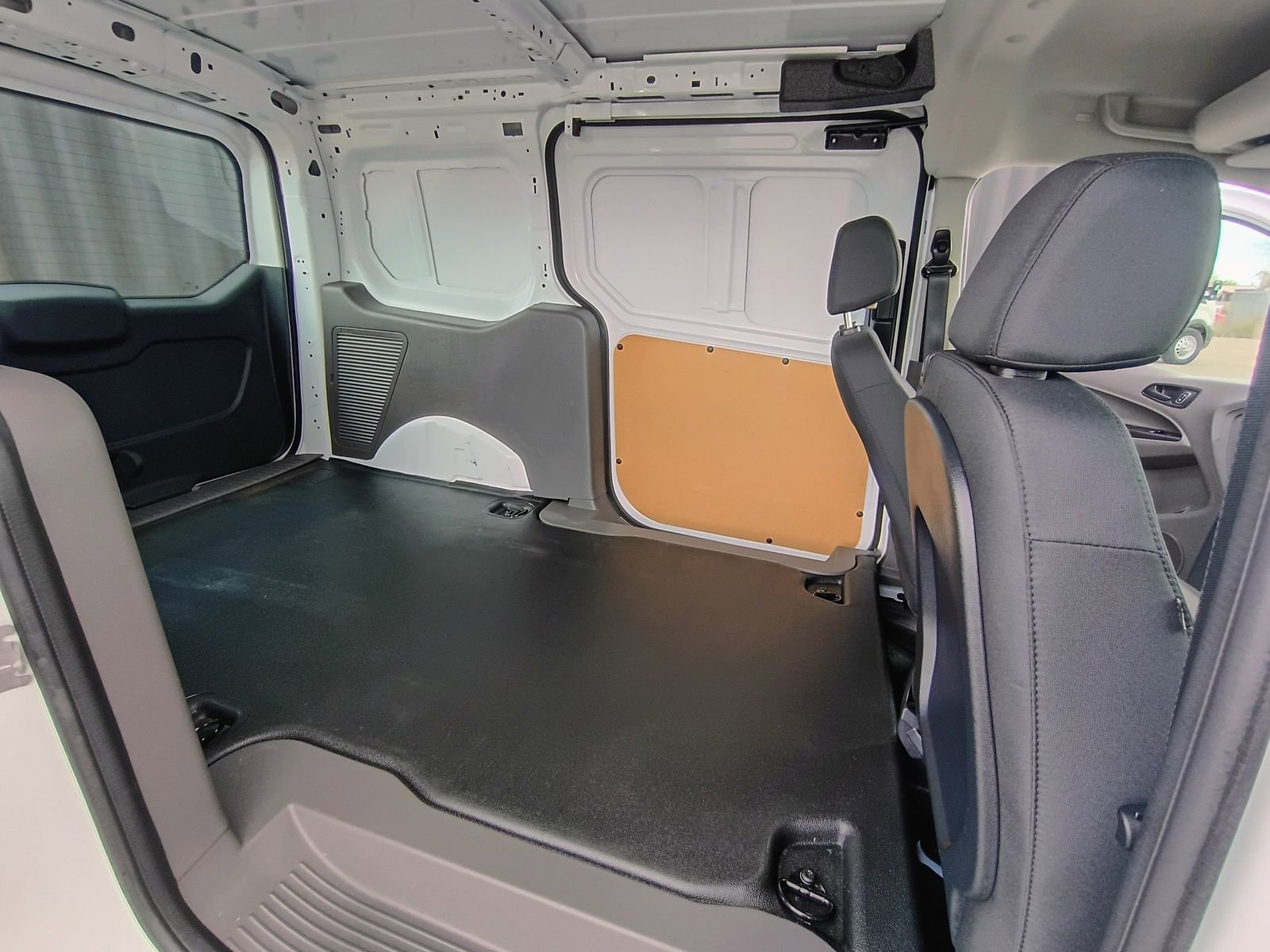 Used 2022 Ford Transit Connect XL FWD image 30