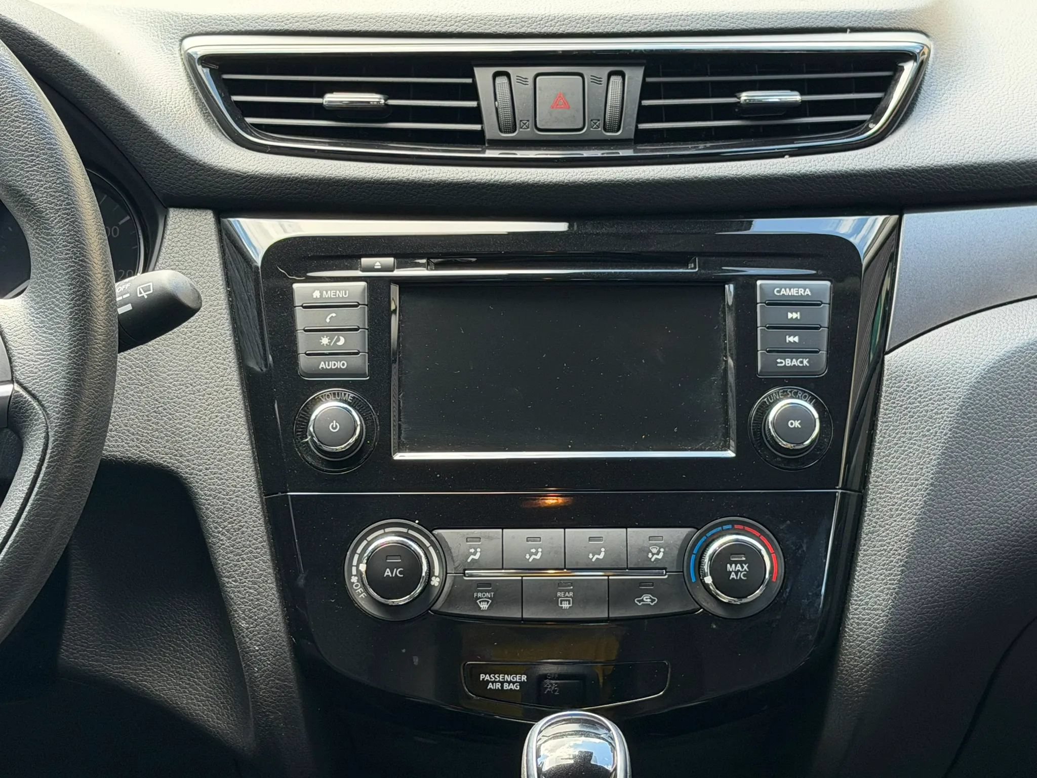 Used 2020 Nissan Rogue Sport S w/ Appearance Package FWD image 14
