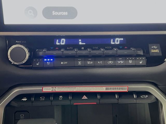 New 2025 Toyota Tundra Platinum image 22