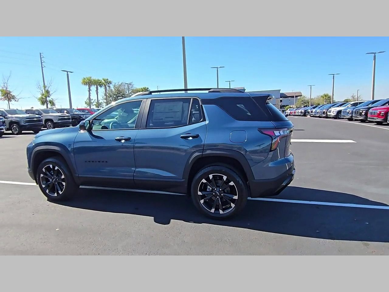 New 2026 Chevrolet Equinox RS image 17