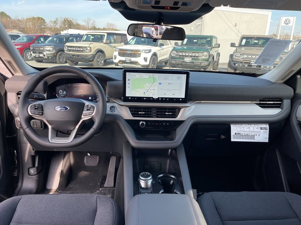 New 2026 Ford Explorer Active image 6