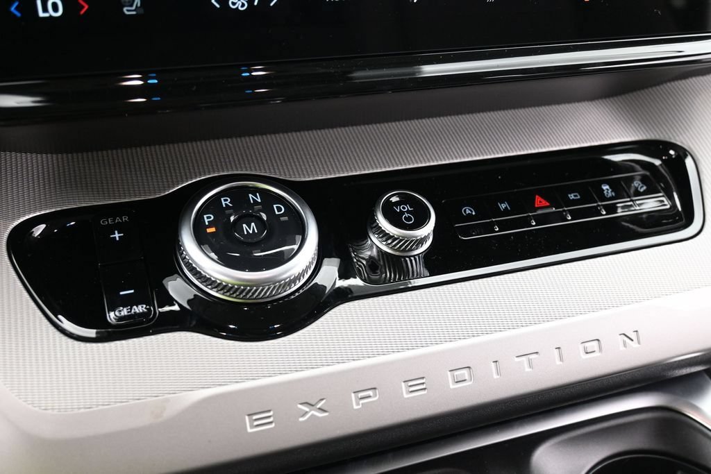 New 2027 Ford Expedition Max Active AWD/4WD image 11
