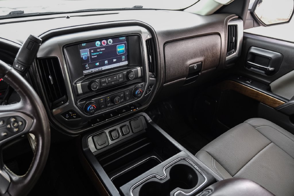 Used 2015 Chevrolet Silverado 1500 LTZ w/ LTZ Plus Package RWD image 21