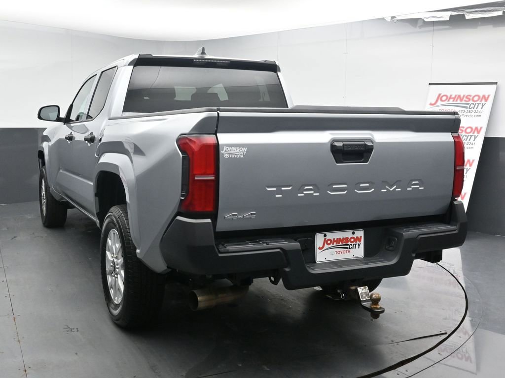 Used 2025 Toyota Tacoma SR image 6