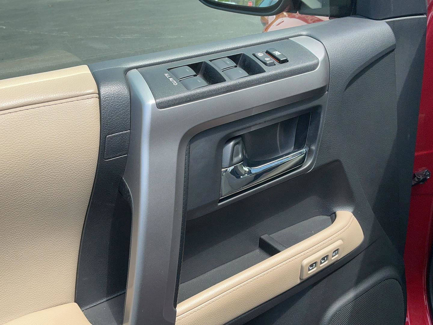 Certified 2021 Toyota 4Runner Limited AWD/4WD image 15