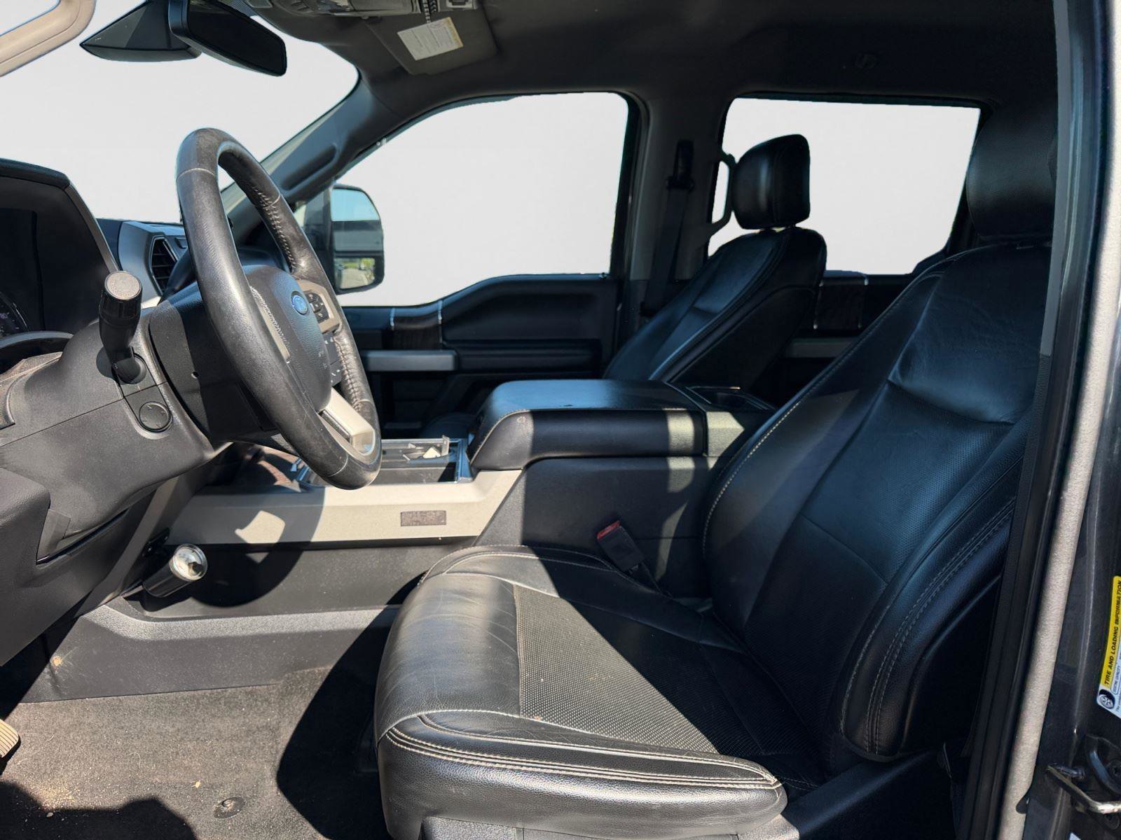 Used 2019 Ford F350 Lariat w/ Lariat Ultimate Package image 10