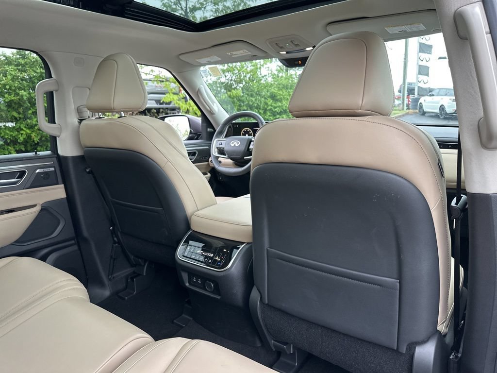 Certified 2026 INFINITI QX80 Pure w/ Cargo Package AWD/4WD image 33