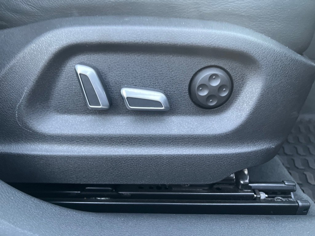 Used 2017 Audi Q3 2.0T Prestige image 33