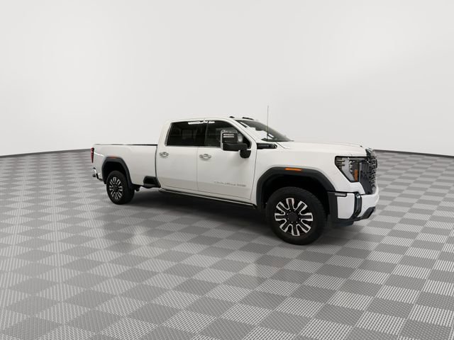 Used 2024 GMC Sierra 3500 Denali Ultimate image 13