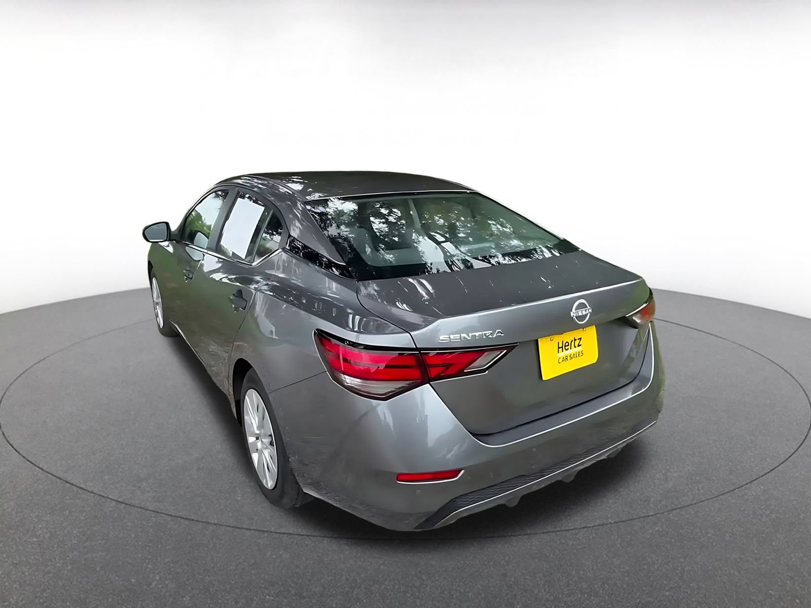 Used 2025 Nissan Sentra S FWD image 11