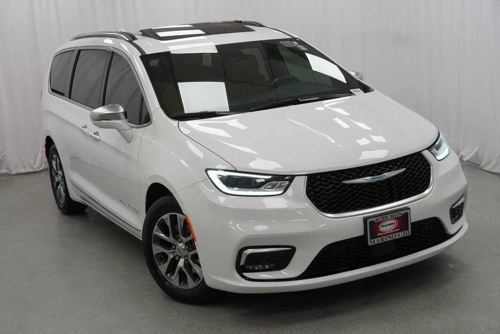 Certified 2021 Chrysler Pacifica Pinnacle image 9