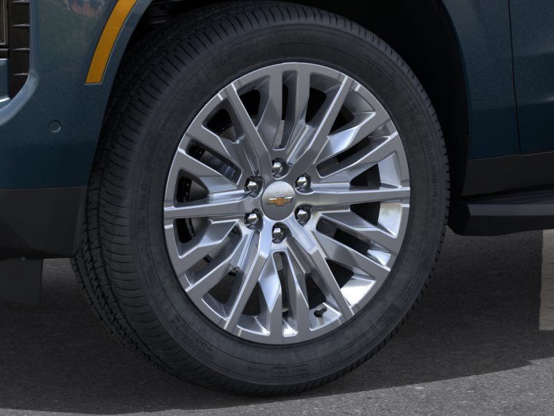 New 2026 Chevrolet Tahoe LT w/ Sun And Tow Package AWD/4WD image 9