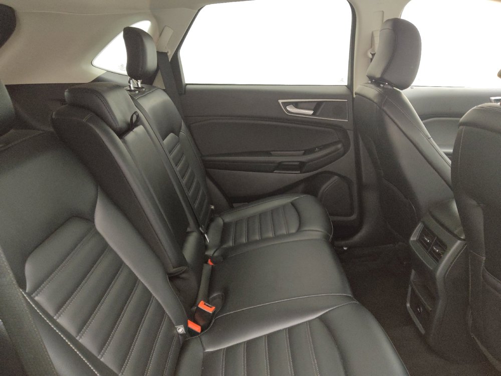 Used 2024 Ford Edge SEL image 19
