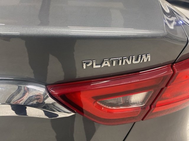Used 2018 Nissan Maxima Platinum image 8