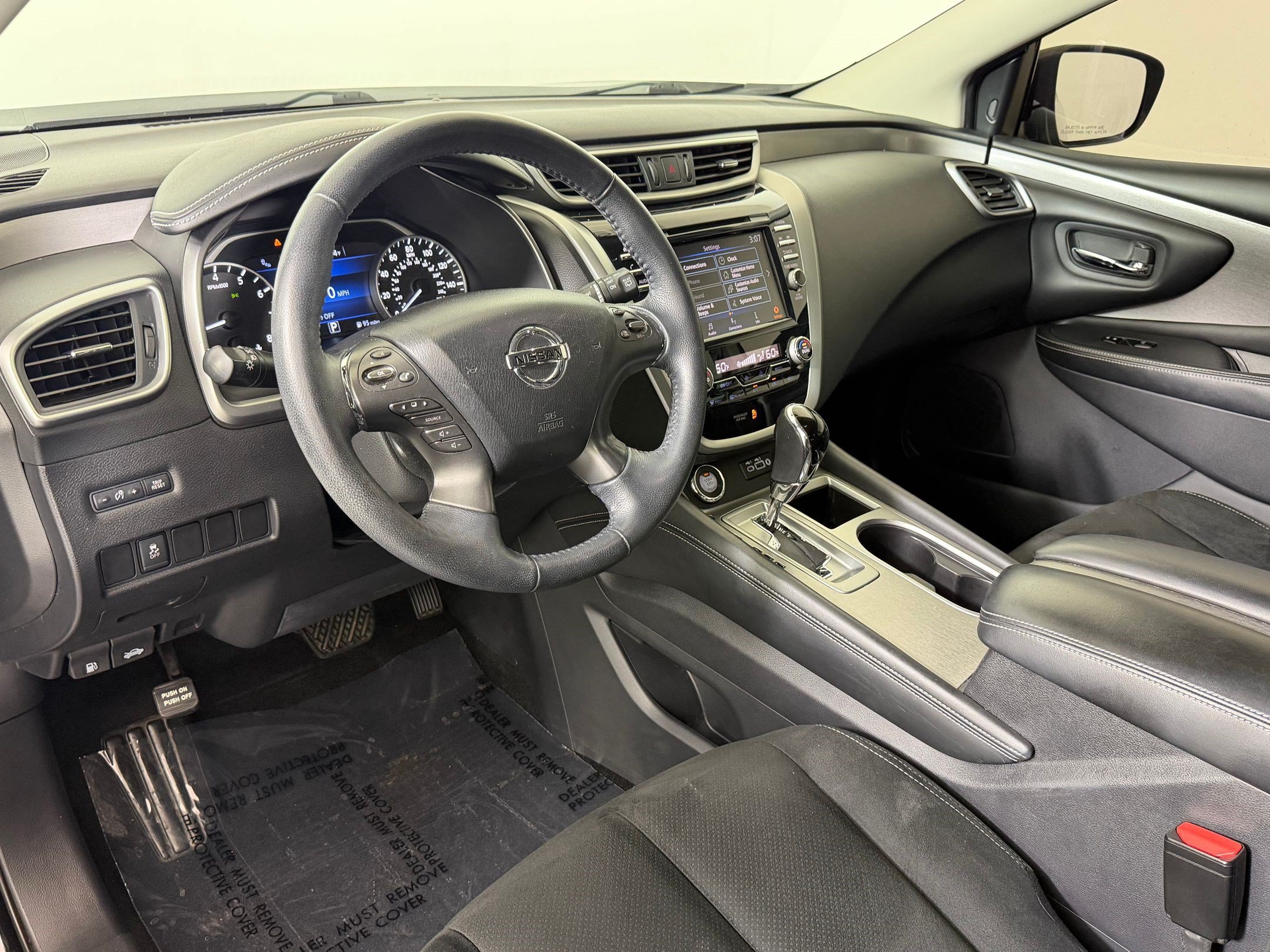 Used 2019 Nissan Murano SV FWD image 4