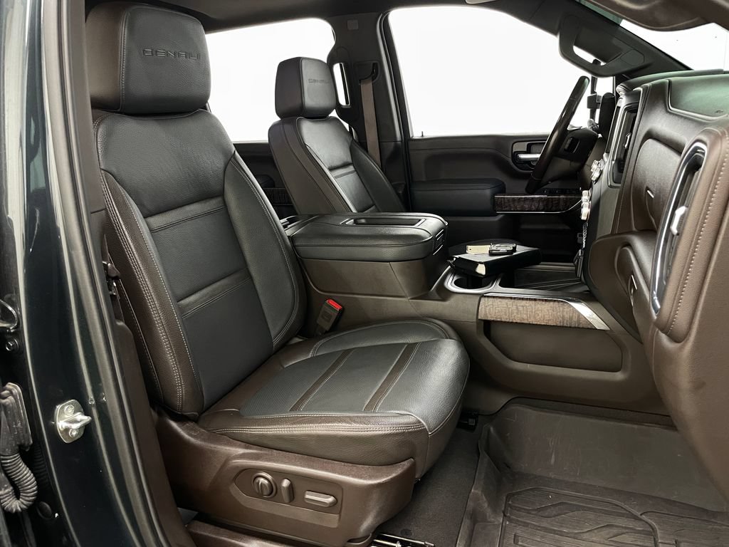Certified 2022 GMC Sierra 2500 Denali w/ Denali Ultimate Package AWD/4WD image 42