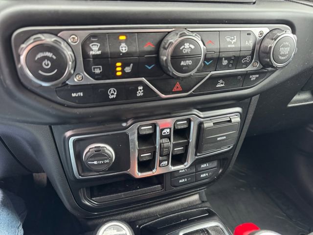 Certified 2022 Jeep Gladiator Willys image 20