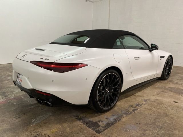 Used 2025 Mercedes-Benz SL 43 AMG image 5