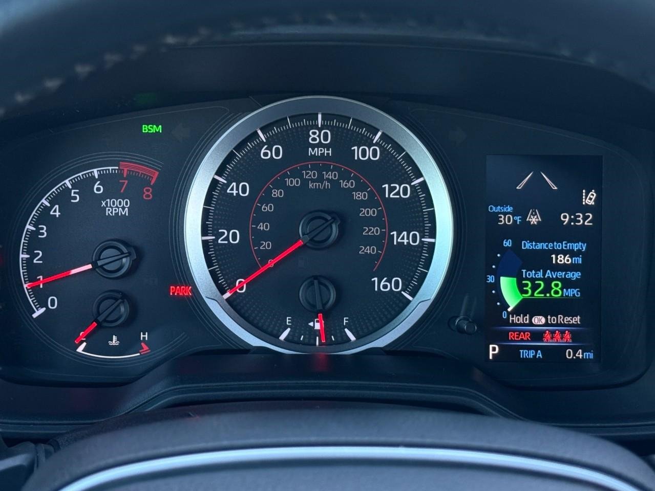 Used 2020 Toyota Corolla SE w/ SE Premium Package image 28