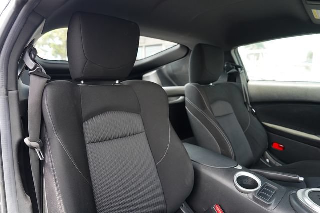 Used 2009 Nissan 370Z Coupe RWD image 12