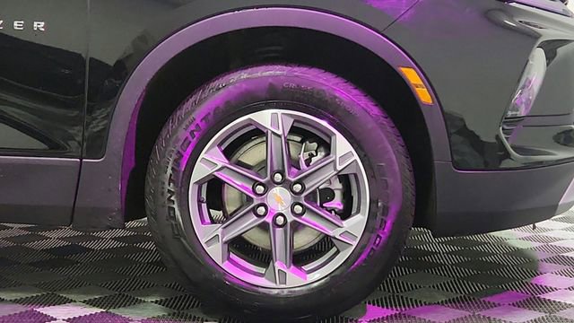 Used 2025 Chevrolet Blazer LT image 22