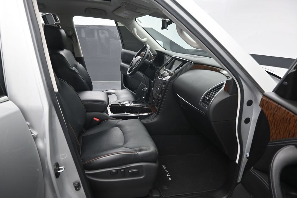 Used 2019 Nissan Armada Platinum RWD image 36