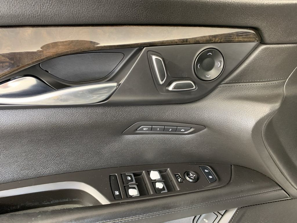 Used 2017 Cadillac CT6 Luxury AWD/4WD image 14