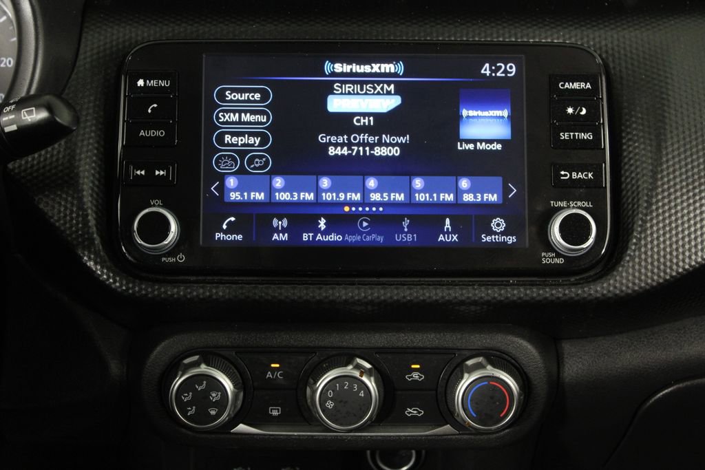 Certified 2023 Nissan Kicks SV FWD image 9