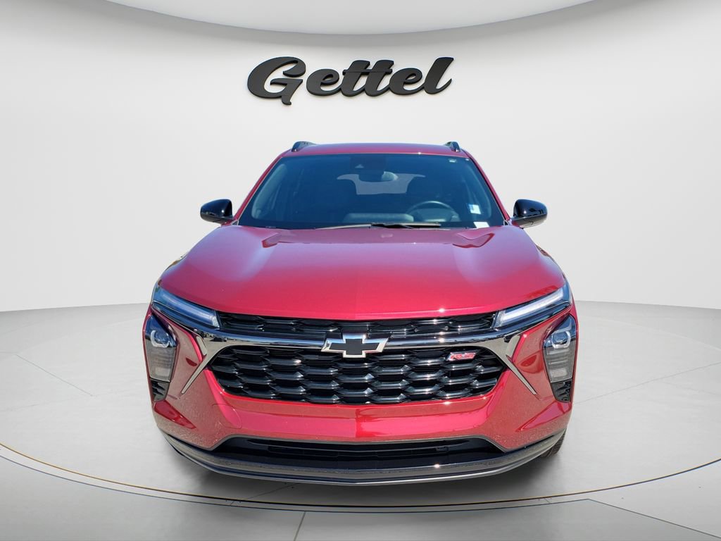 Used 2025 Chevrolet Trax RS w/ Driver Confidence Package image 8