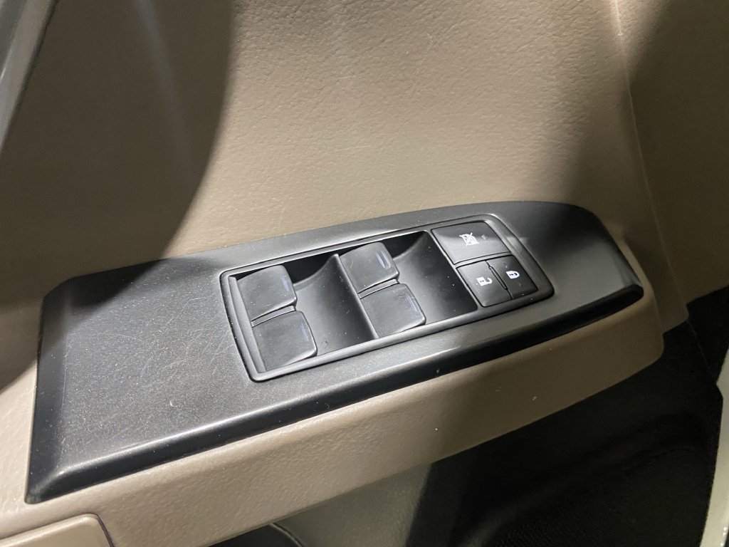 Used 2023 Lexus GX 460 Premium AWD/4WD image 9