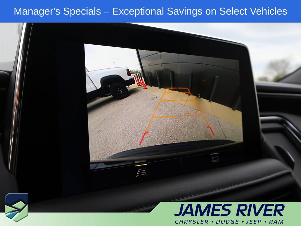 Used 2024 Chevrolet Suburban LT AWD/4WD image 36