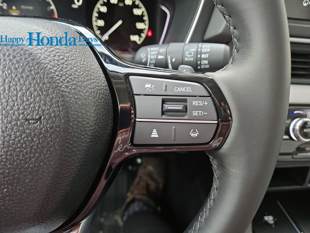 New 2025 Honda Pilot Touring image 26