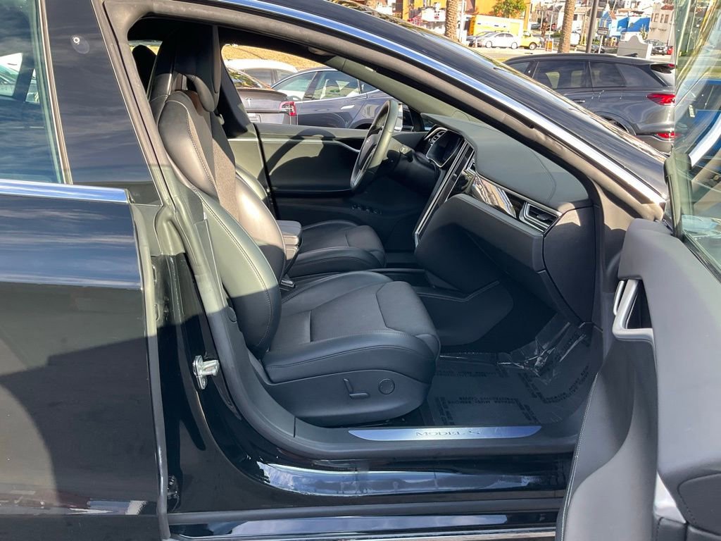 Used 2017 Tesla Model S 75 image 59