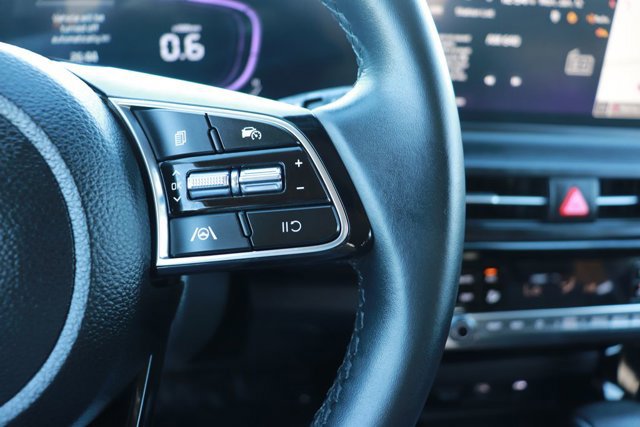 Used 2025 Kia Seltos S image 18