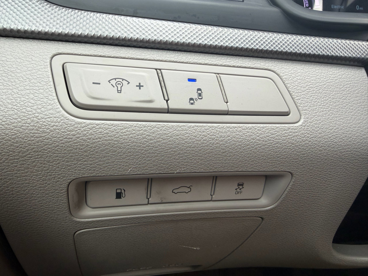 Used 2019 Hyundai Sonata Plug-In Hybrid image 17