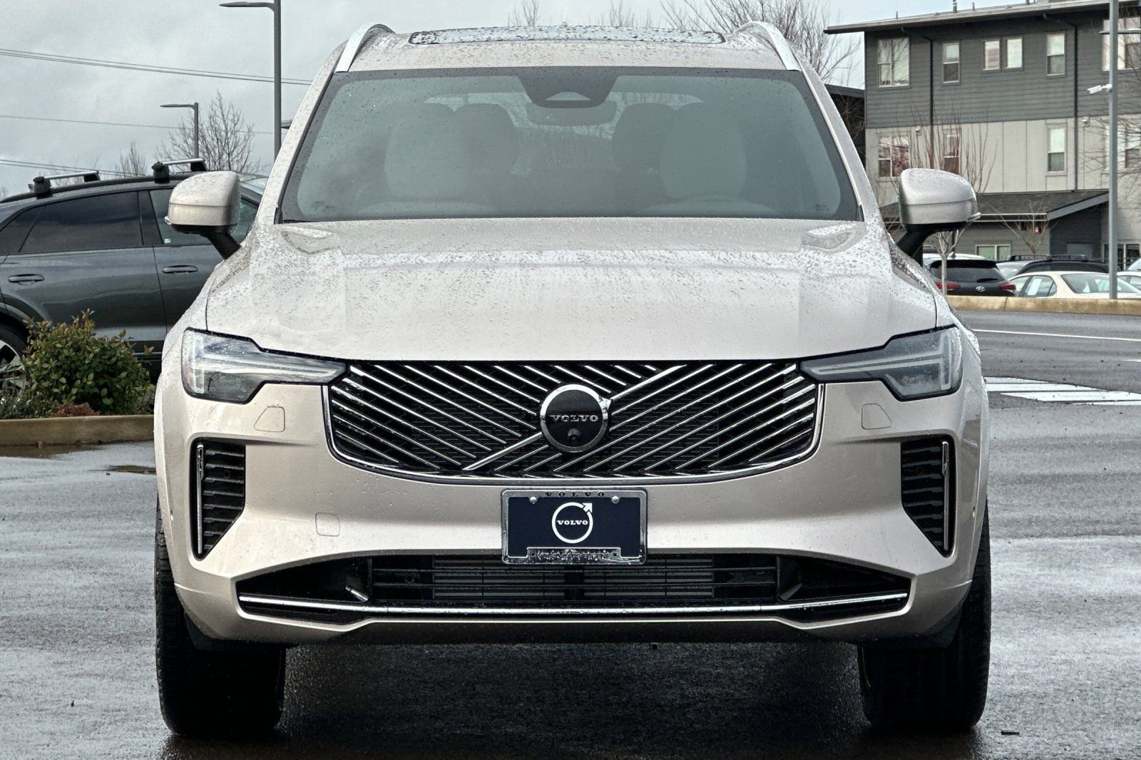 New 2026 Volvo XC90 T8 Plus w/ Protection Package Premier image 8