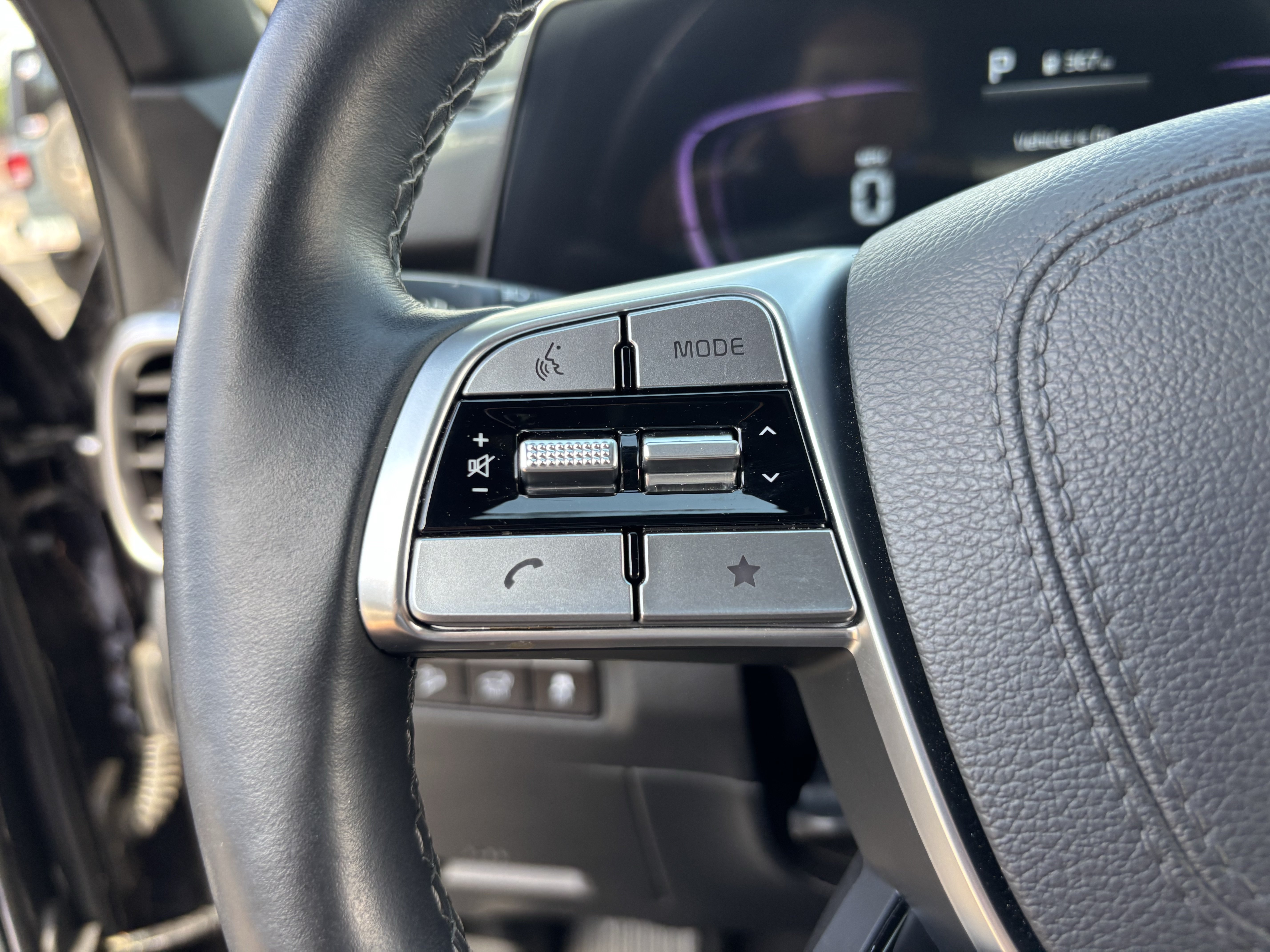 Certified 2025 Kia Telluride EX X-Line AWD/4WD image 26