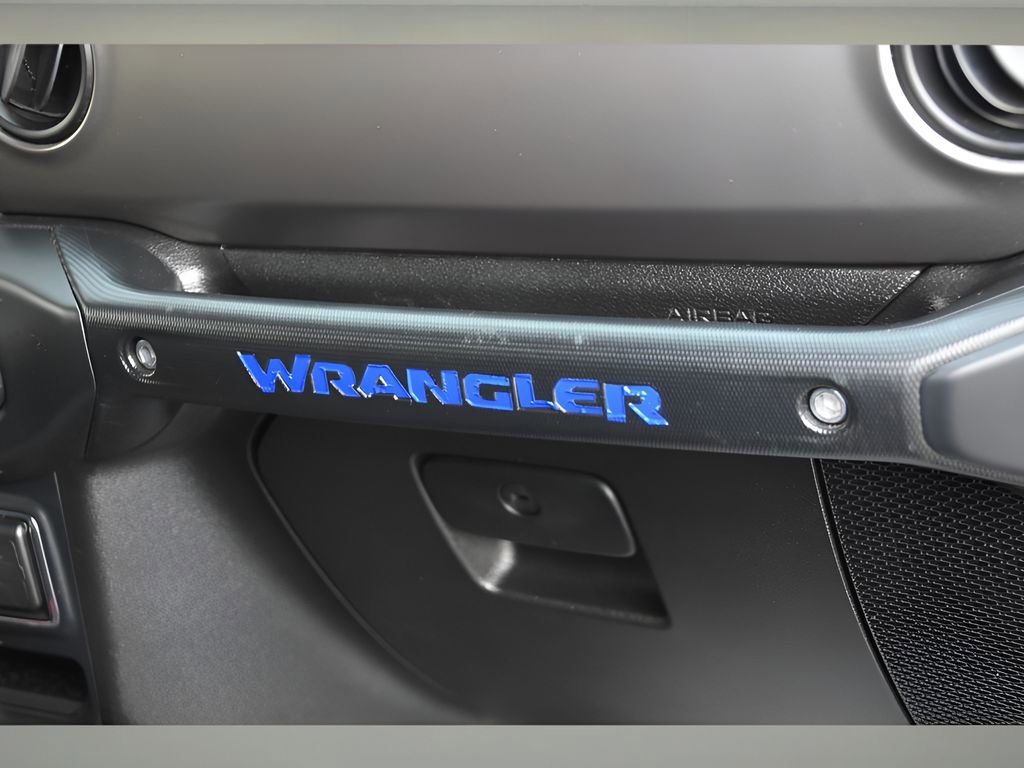 Used 2018 Jeep Wrangler Unlimited Sport S image 26