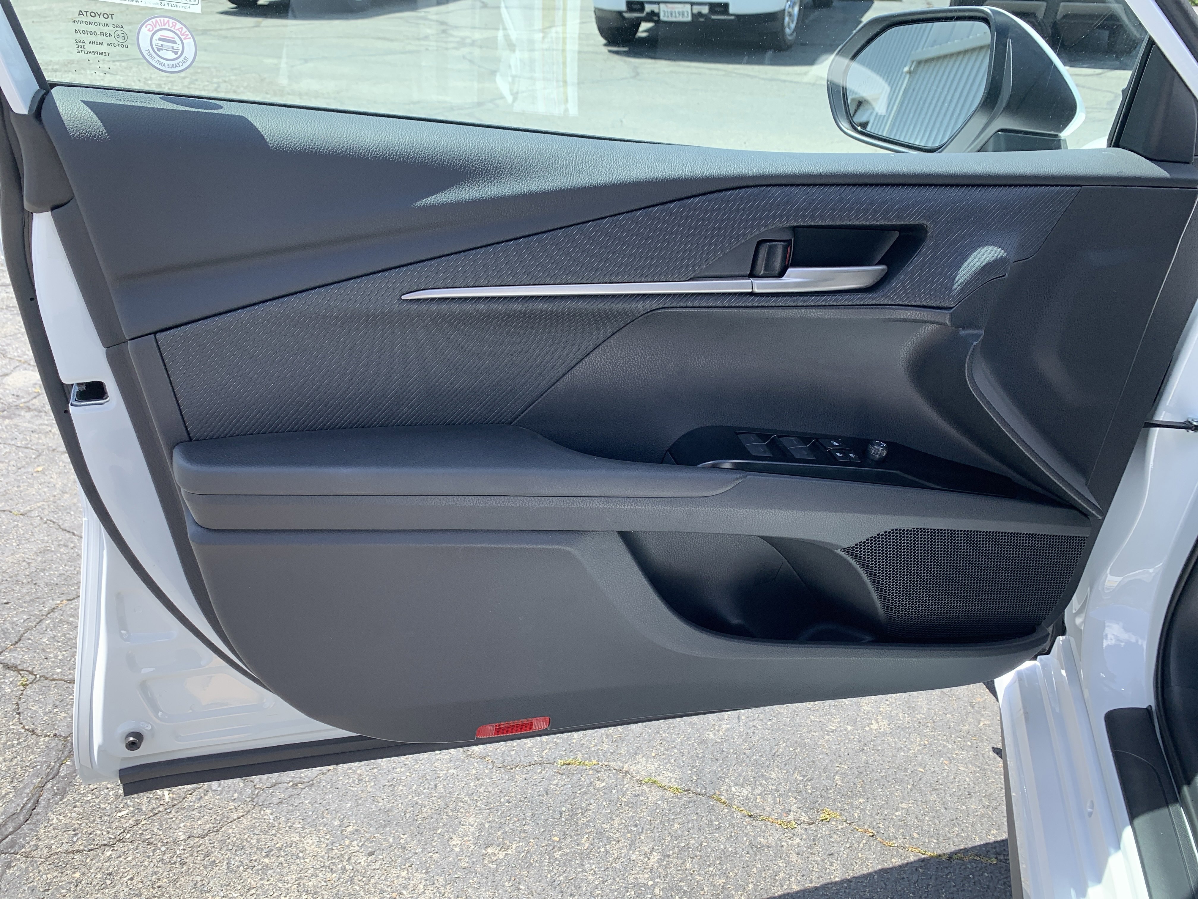 New 2026 Toyota Camry SE w/ Convenience Package FWD image 9