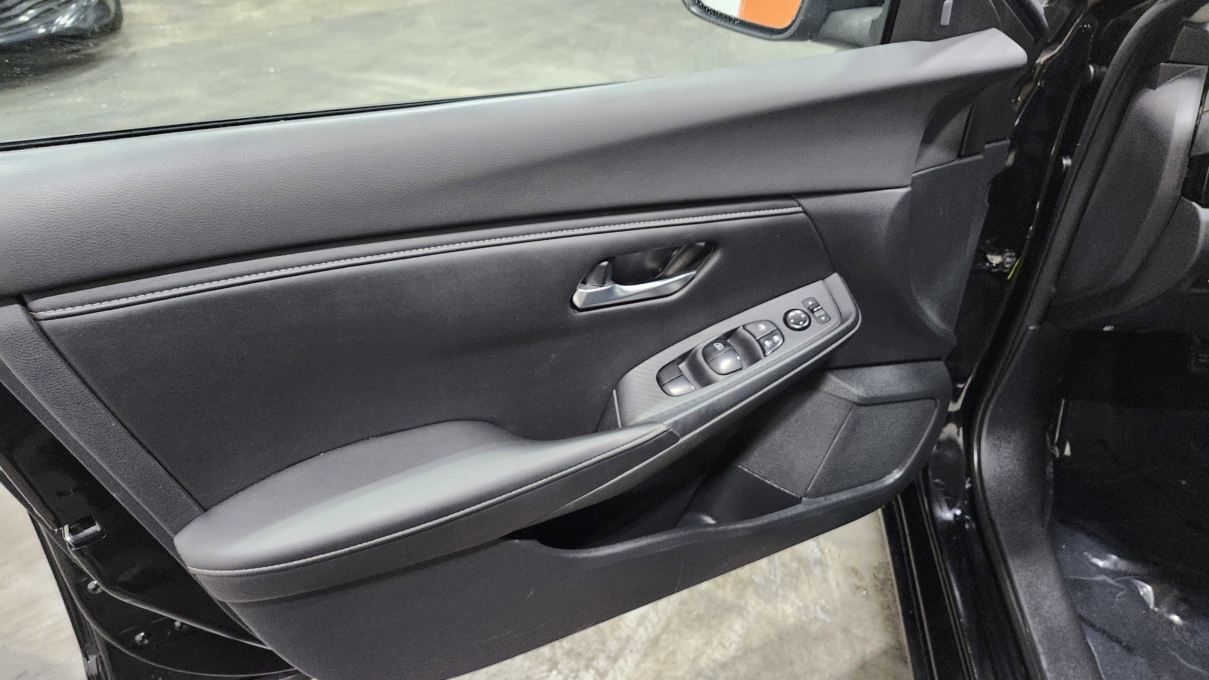 Used 2021 Nissan Sentra SV image 23